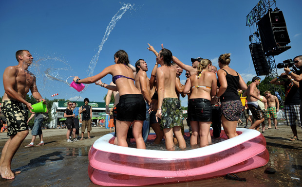 Auf dem Sziget-Gelände gibt es neben guter Musik auch unzählige Möglichkeiten der Freizeitgestaltung auf der Donau-Insel.