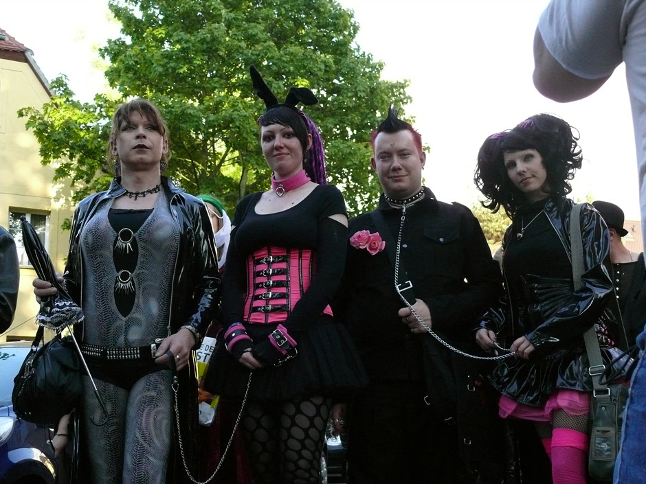 Wave-Gotik-Treffen 2013 - das schwarzbunte Publikum