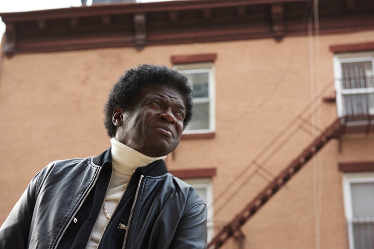 Der Soulsänger Charles Bradley starb am 23. September 2017 an den Folgen einer Krebserkrankung. Bradley wurde 68 Jahre alt.
