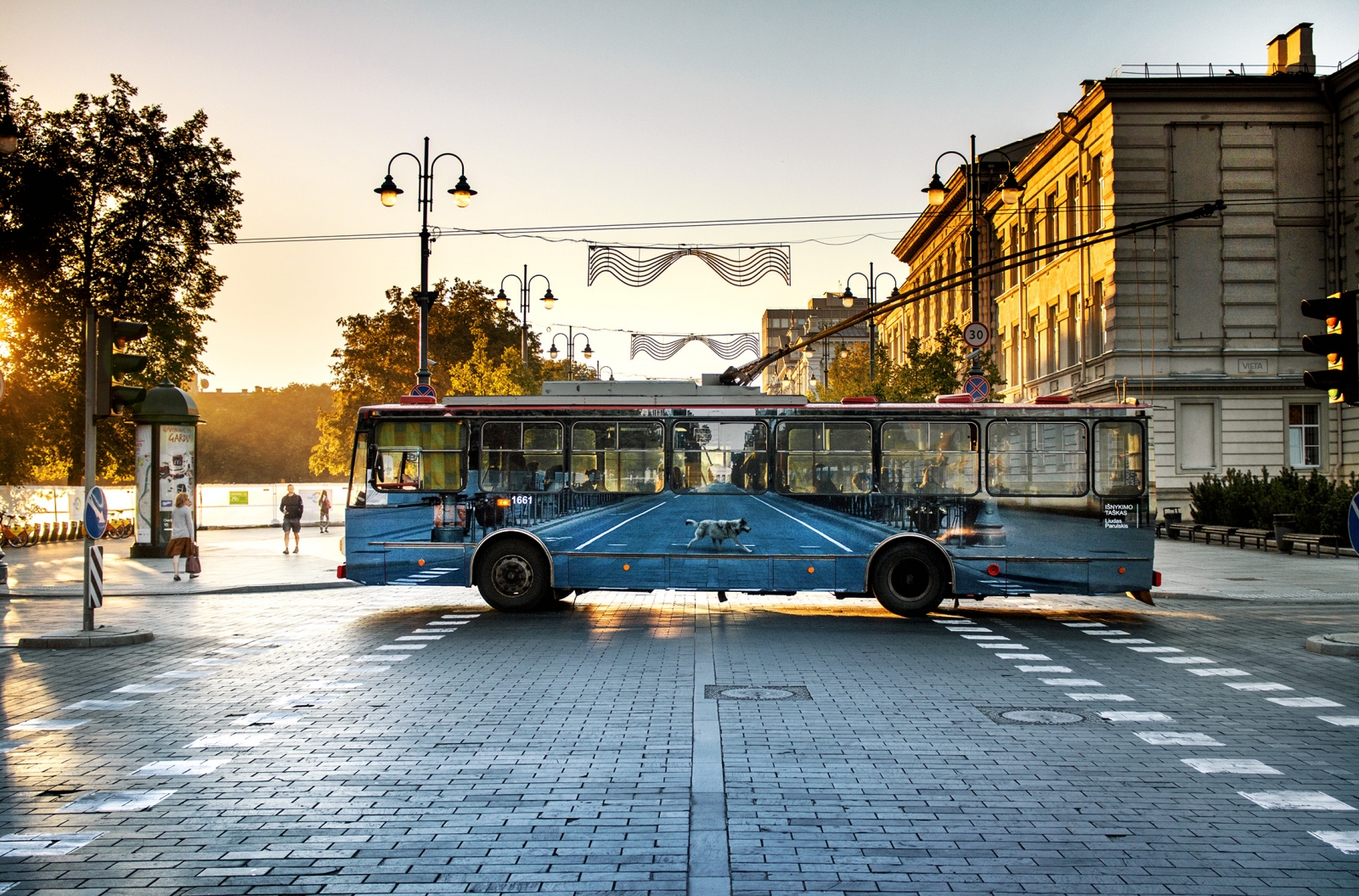 Der „Vanishing Bus“ in Vilnius