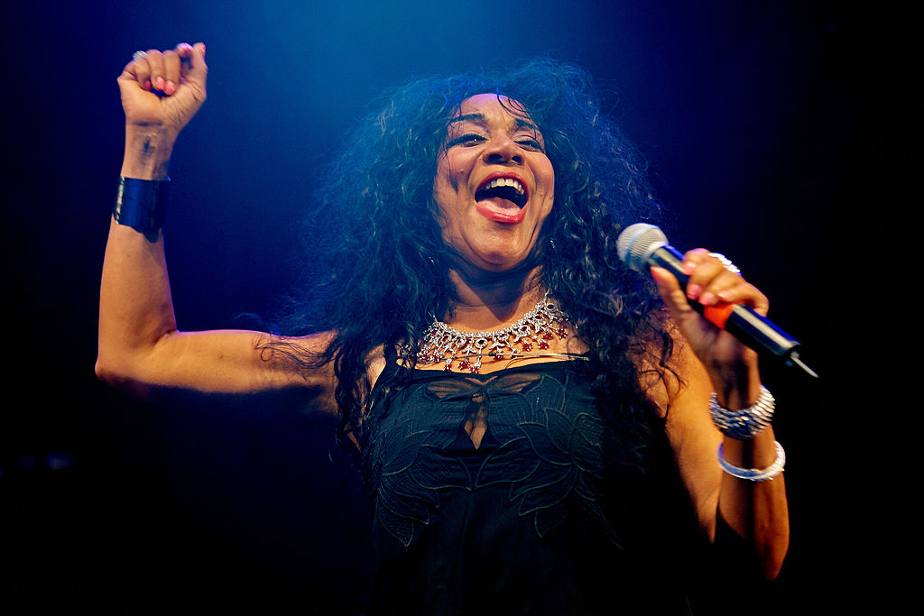 Joni Sledge live im Jahr 2014