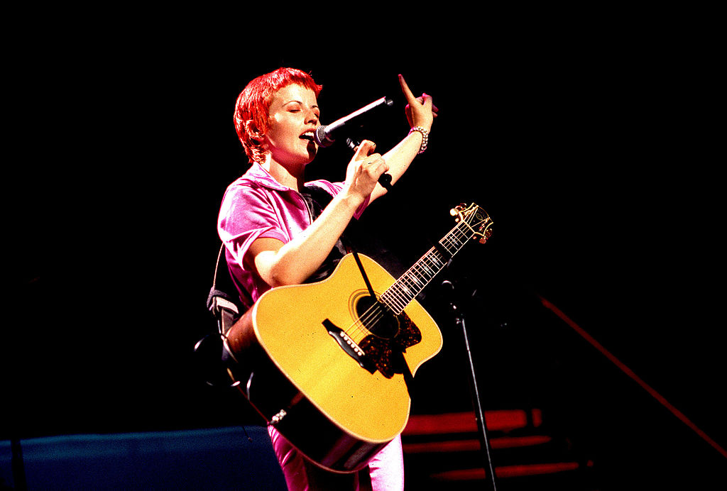 Dolores O'Riordan mit The Cranberries live am 24. August 1995 in Chicago