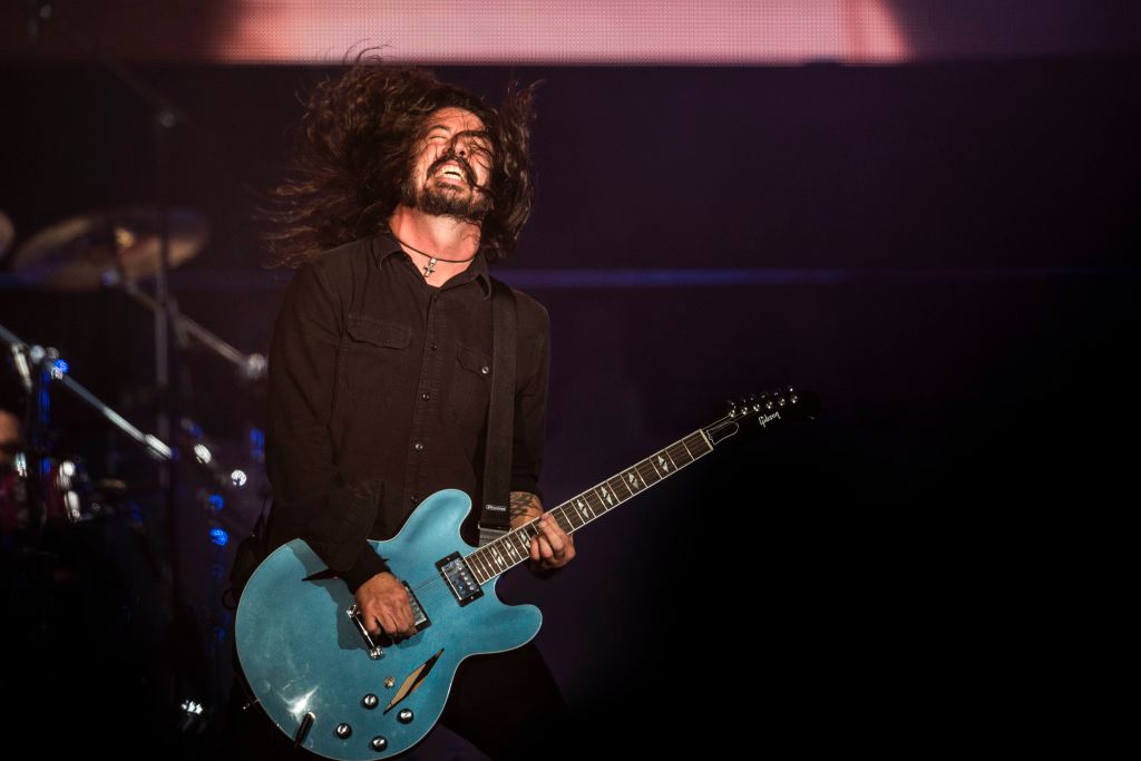 Dave Grohl und die Foo Fighters live beim Roskilde Festival 2017