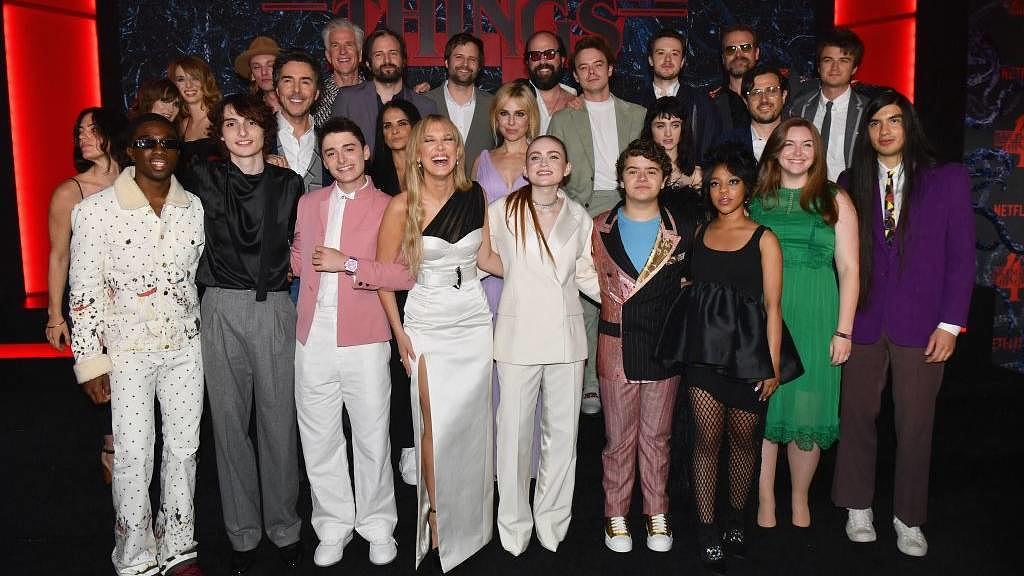 Der gesamte Cast der Serie „Stranger Things" auf der Premiere der vierten Staffel, 2022.