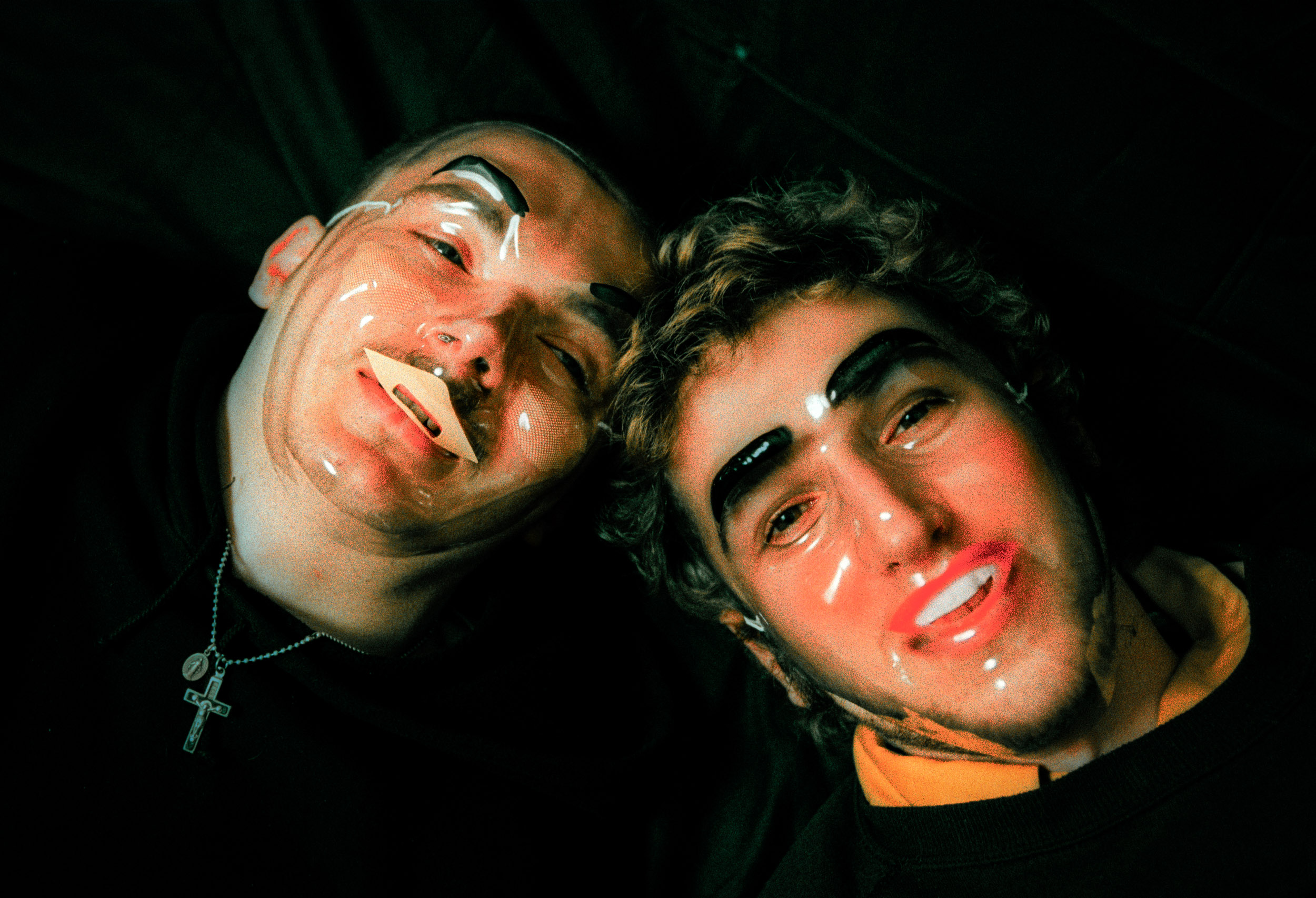 Thomas Bangalter und Guy-Manuel de Homem-Christo von Daft Punk im Jahr 1997