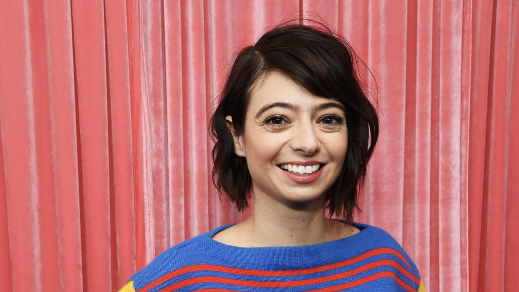 „The Big Bang Theory“Darstellerin Kate Micucci ist wieder krebsfrei