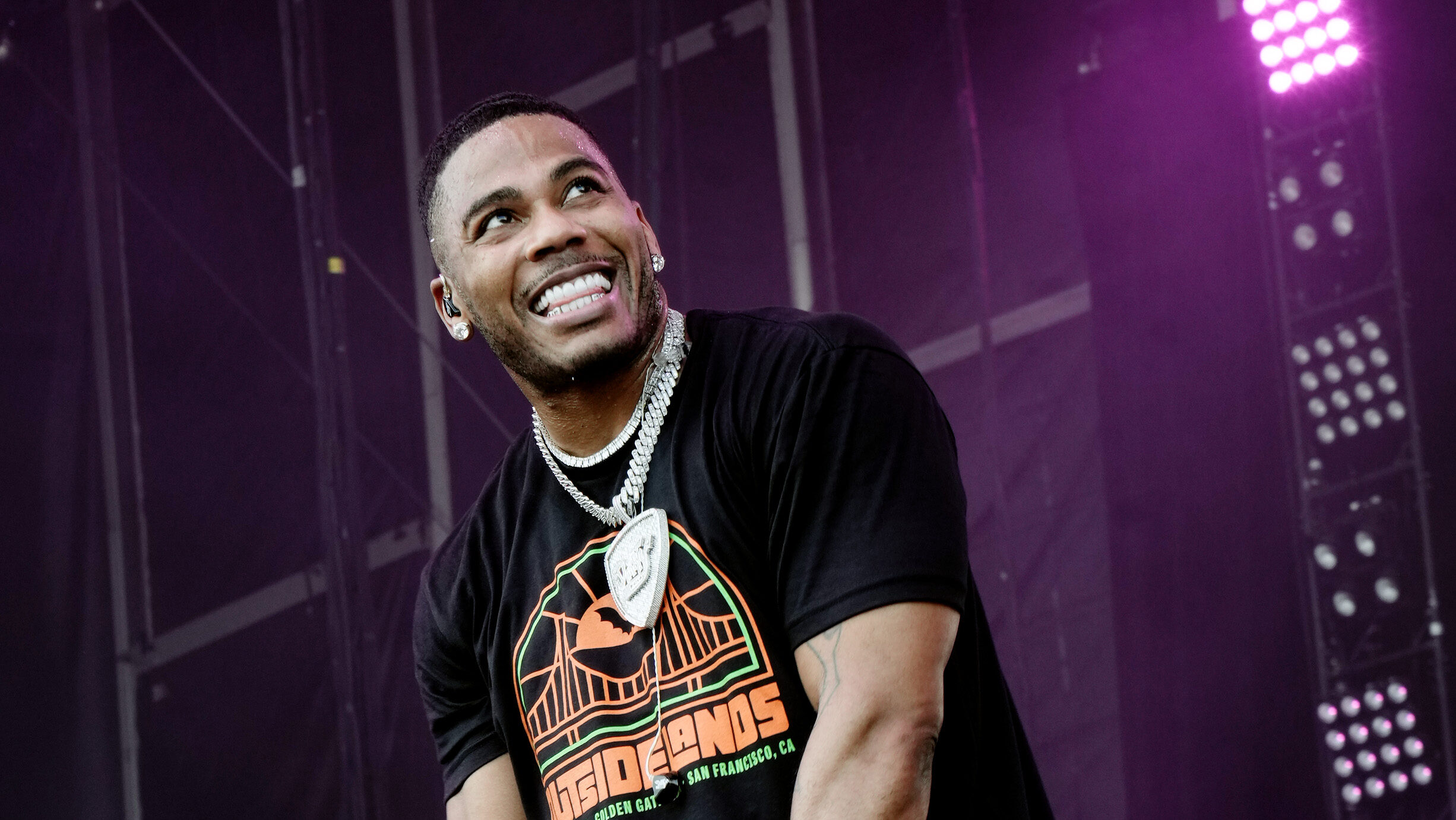 Nelly tritt an Tag 3 des Outside Lands Musik- und Kunstfestivals 2021 im Golden Gate Park am 31. Oktober 2021 in San Francisco, Kalifornien auf der Lands End Stage auf