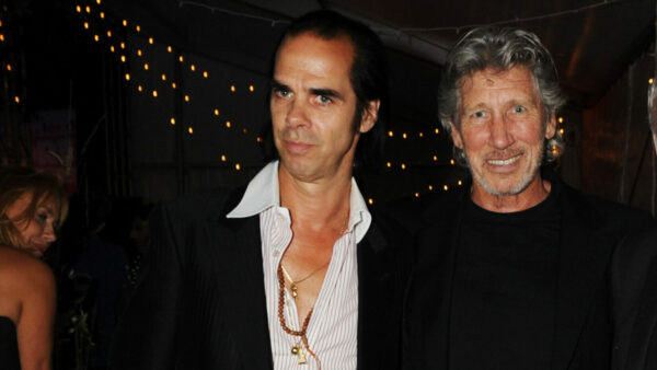 LONDON, ENGLAND - JULY 10: (NO UK MONTHLY MAGAZINES OR EQUIVALENT ONLINE SITES - NO UK EDITIONS OF HELLO OR OK MAGAZINES - EMBARGOED FOR PUBLICATION IN UK TABLOID NEWSPAPERS UNTIL 48 HOURS AFTER CREATE DATE AND TIME. MANDATORY CREDIT PHOTO BY DAVE M. BENETT/GETTY IMAGES REQUIRED) (L-R) Nick Cave, Roger Waters, and David Gilmour attend a benefit evening for The Hoping Foundation on July 10, 2010 in London, England. (Photo by Dave M. Benett/CI Getty Images Entertainment)