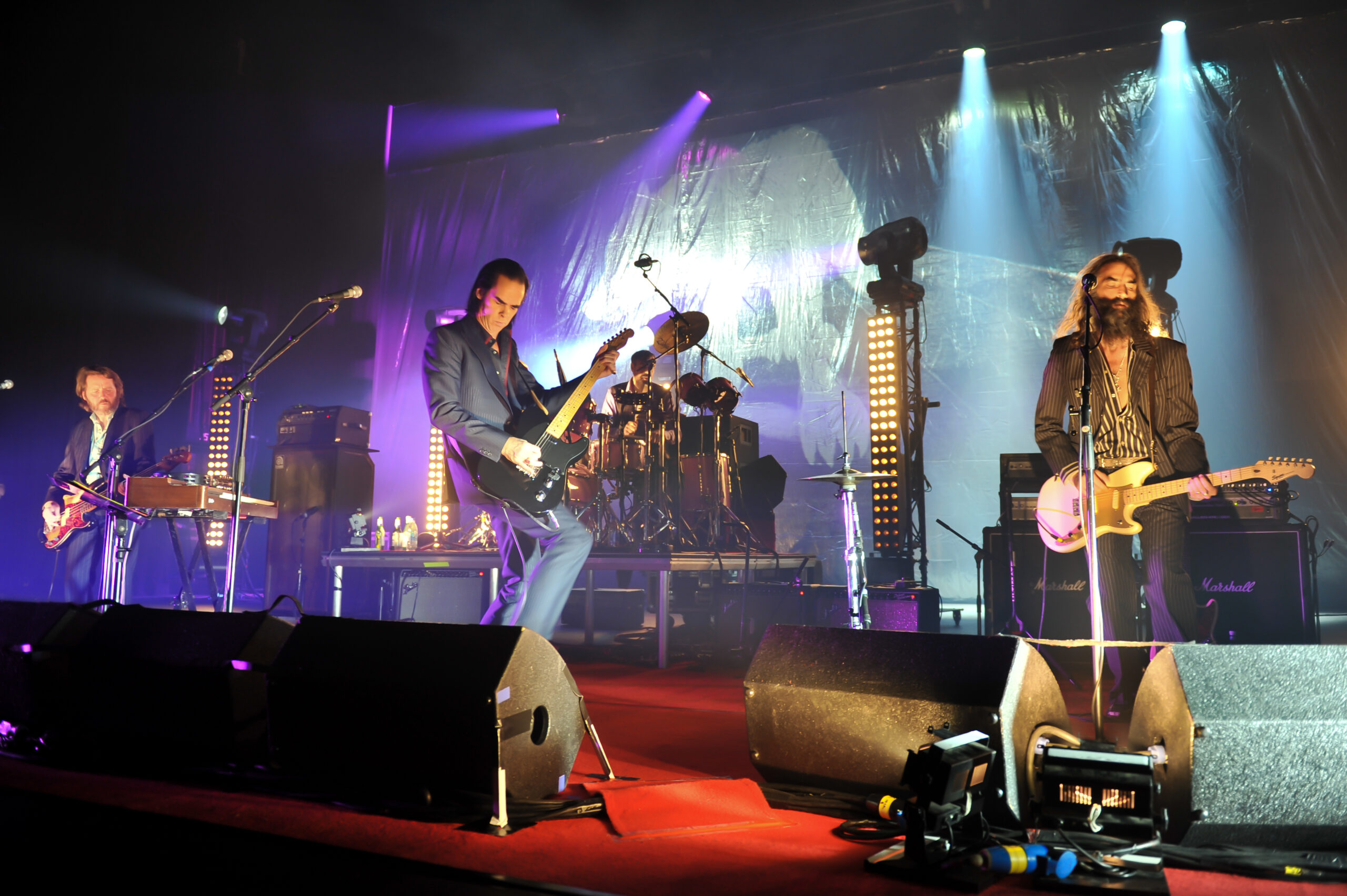 Martyn Casey, Nick Cave, Jim Sclavunos und Warren Ellis live 2010