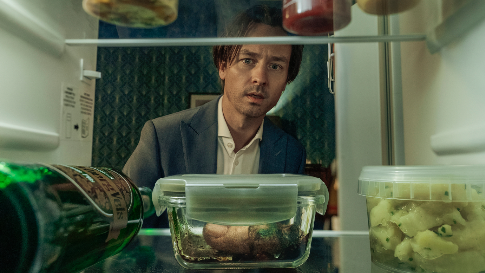 Tom Schilling in „Achtsam Morden“